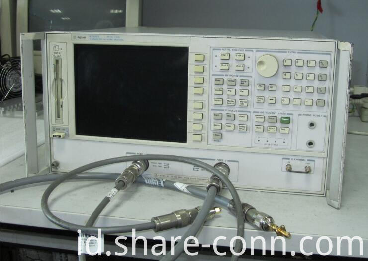 Perakitan kabel MMCX. MMCX cable assembly.